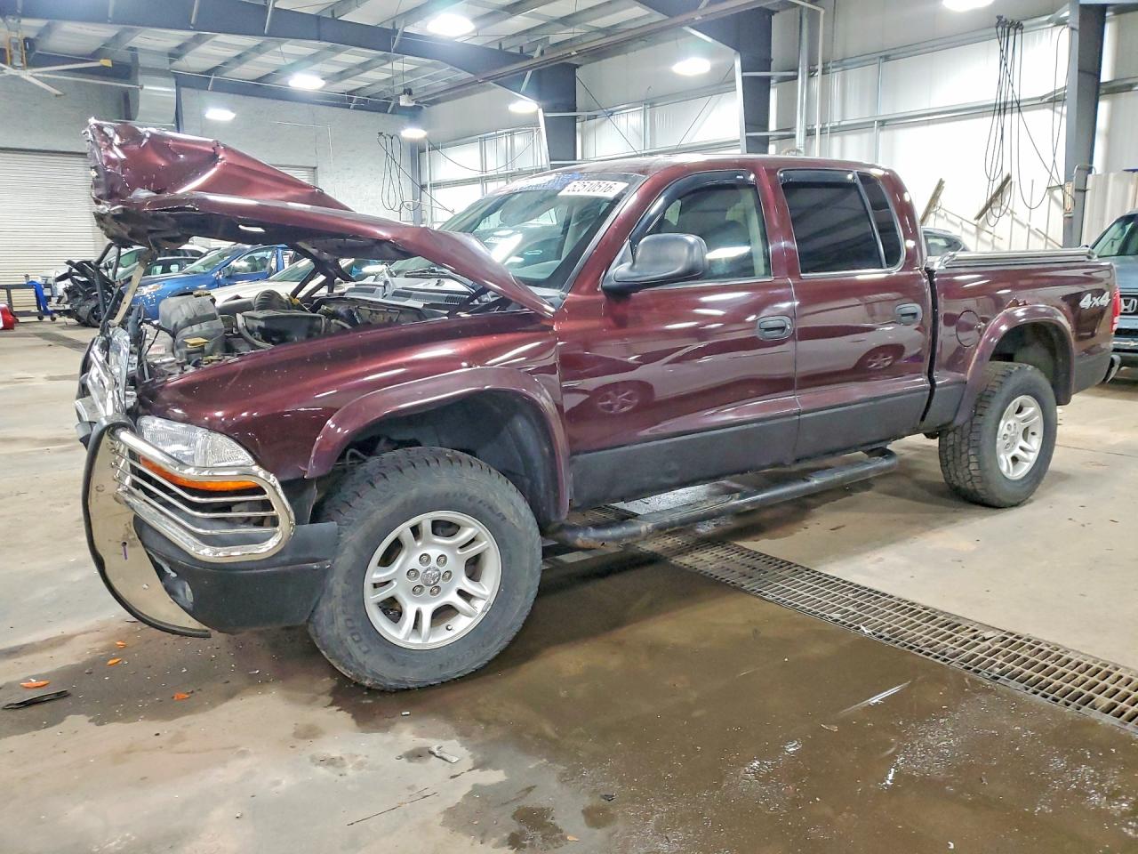 Salvage Dodge Dakota Image