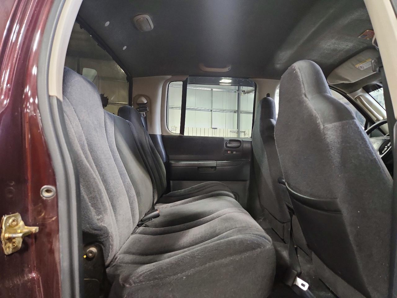 Dodge Dakota Quad Slt