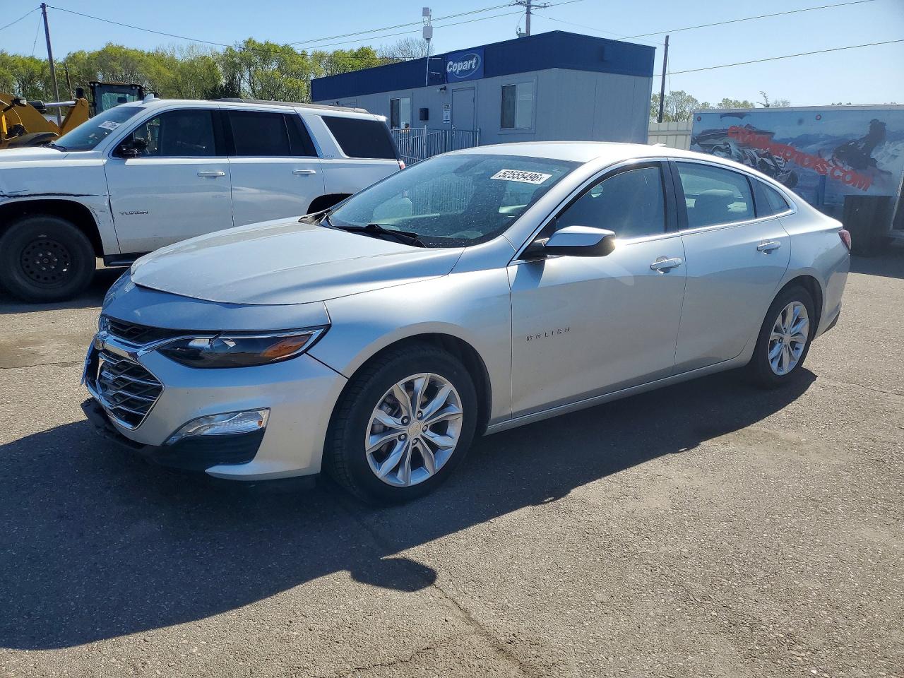 Salvage Chevrolet Malibu Image