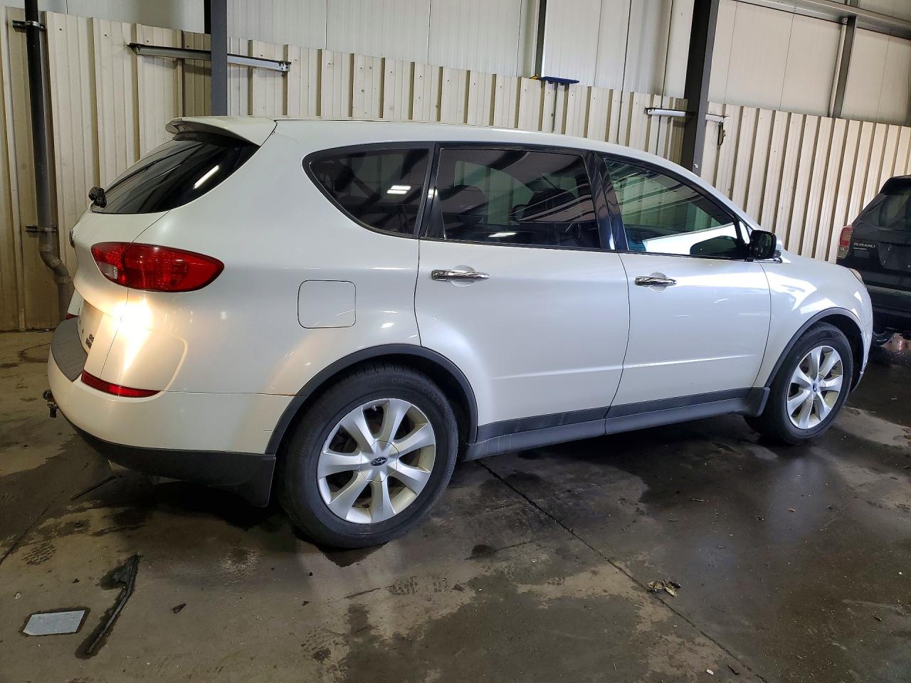 Subaru Tribeca 3.0 H6