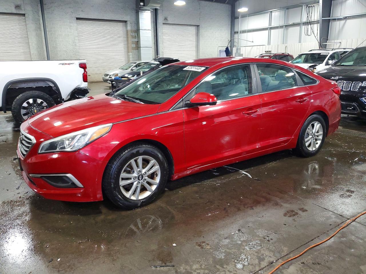 Salvage Hyundai SONATA Image