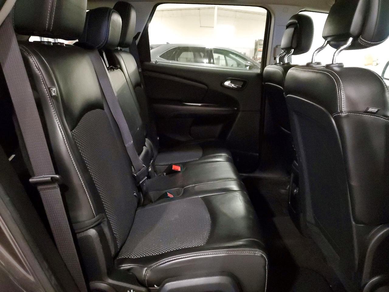 Dodge Journey Crossroad