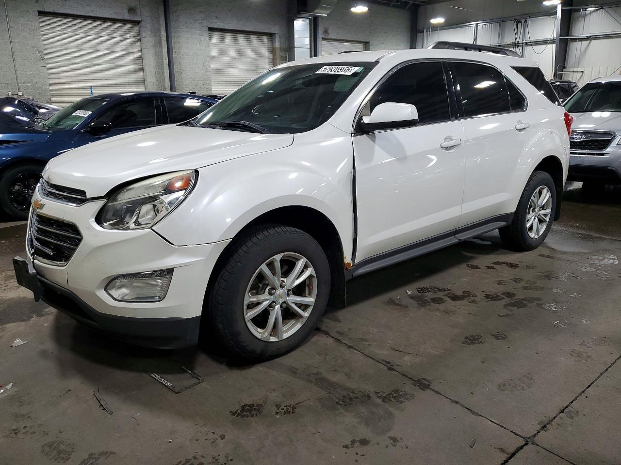 Salvage Chevrolet Equinox Image