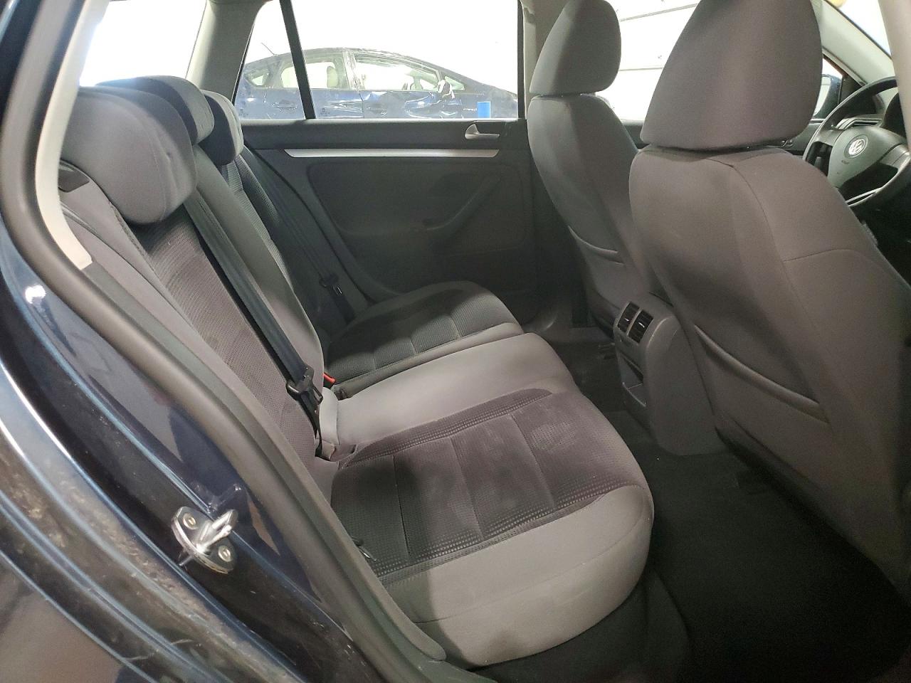 Volkswagen Jetta S