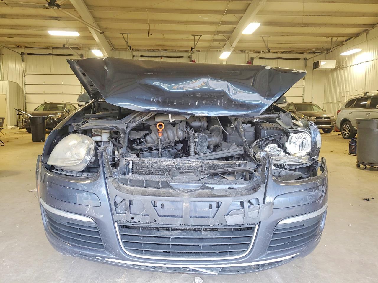 Volkswagen Jetta S