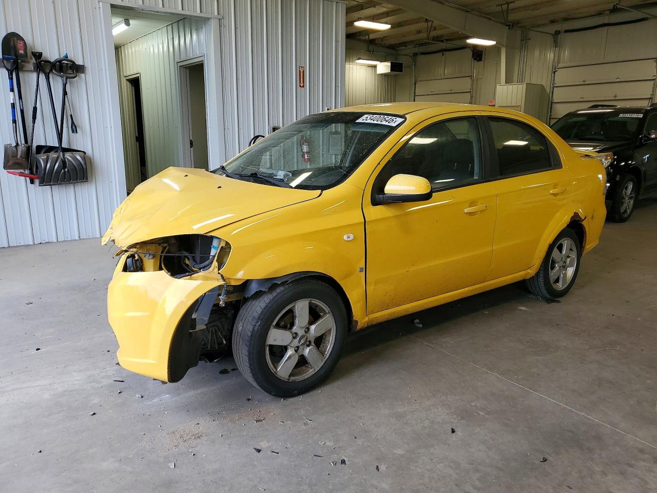 Salvage Chevrolet Aveo Image