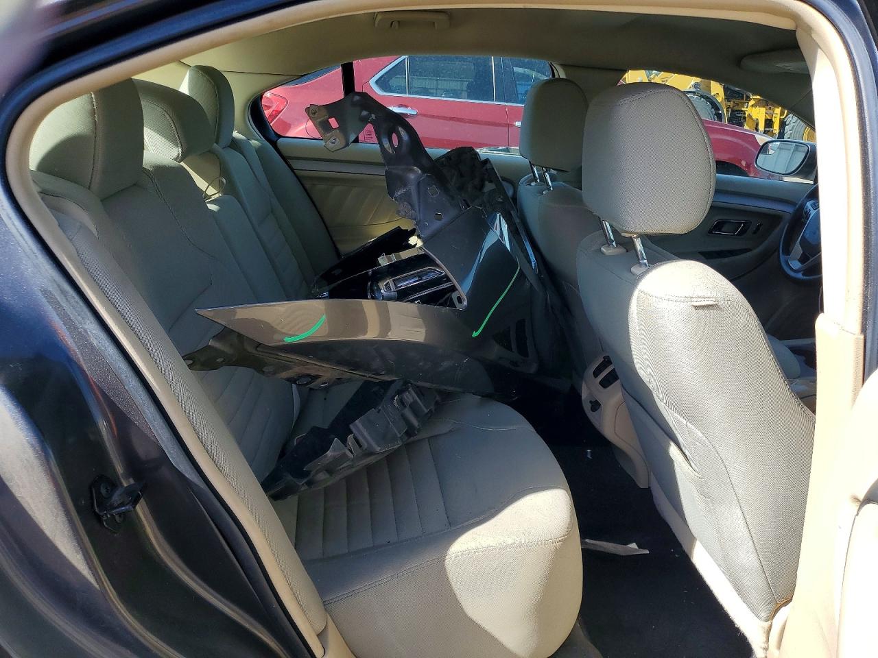 Ford Taurus Se