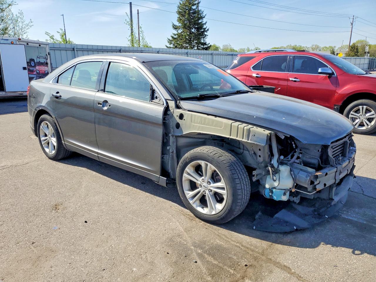 Ford Taurus Se