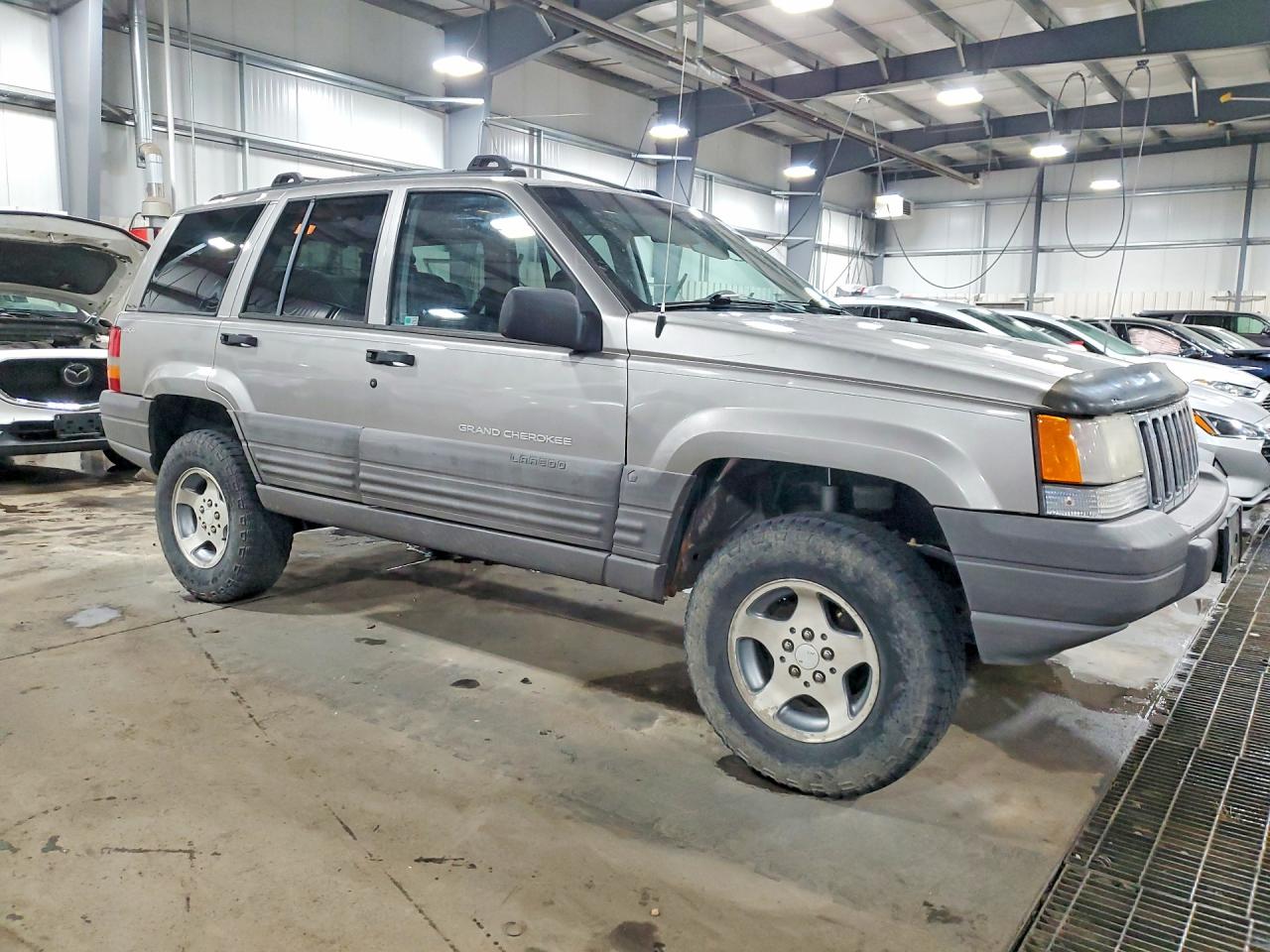 Jeep Cherokee Laredo