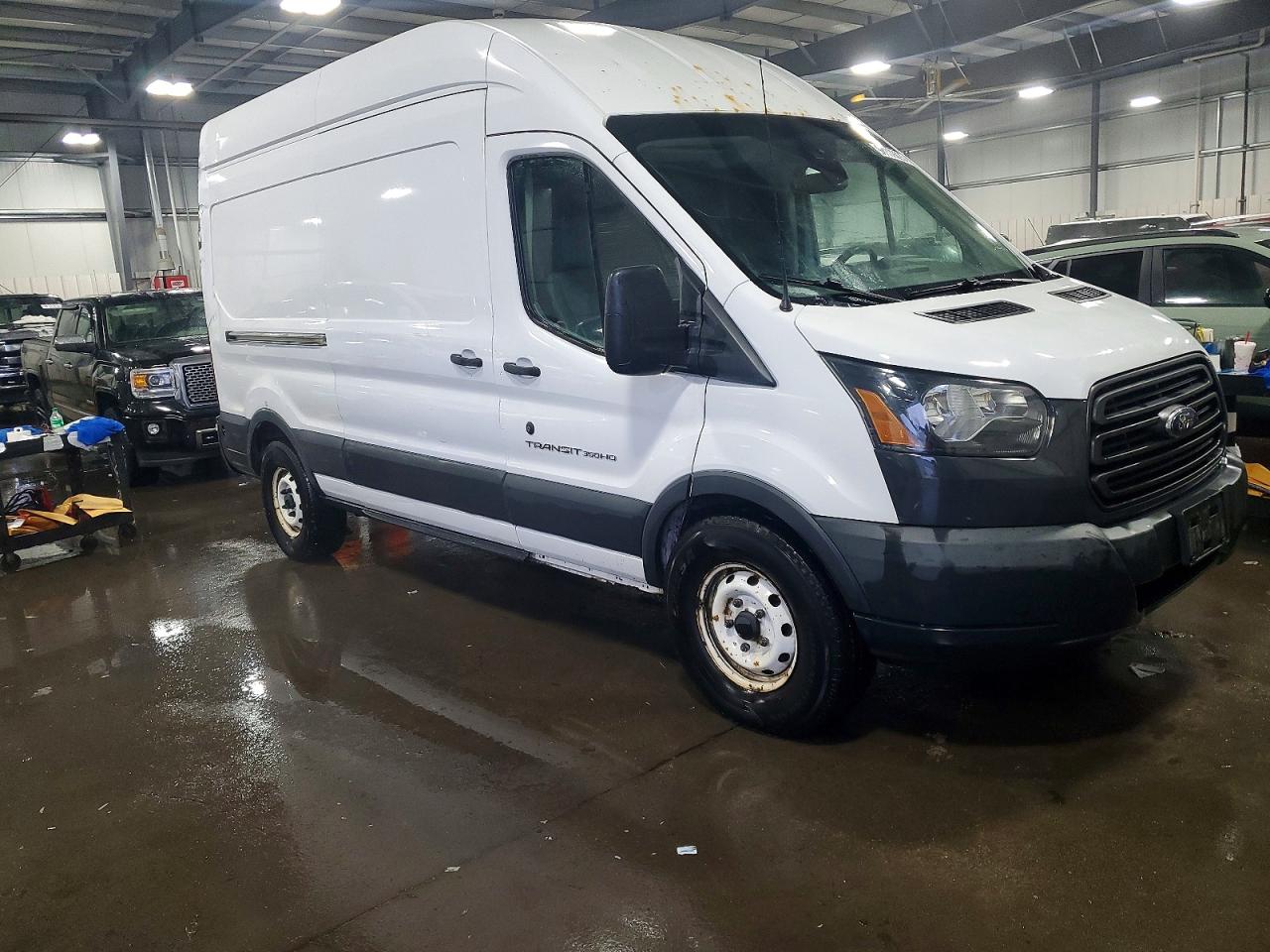Ford Transit T-250