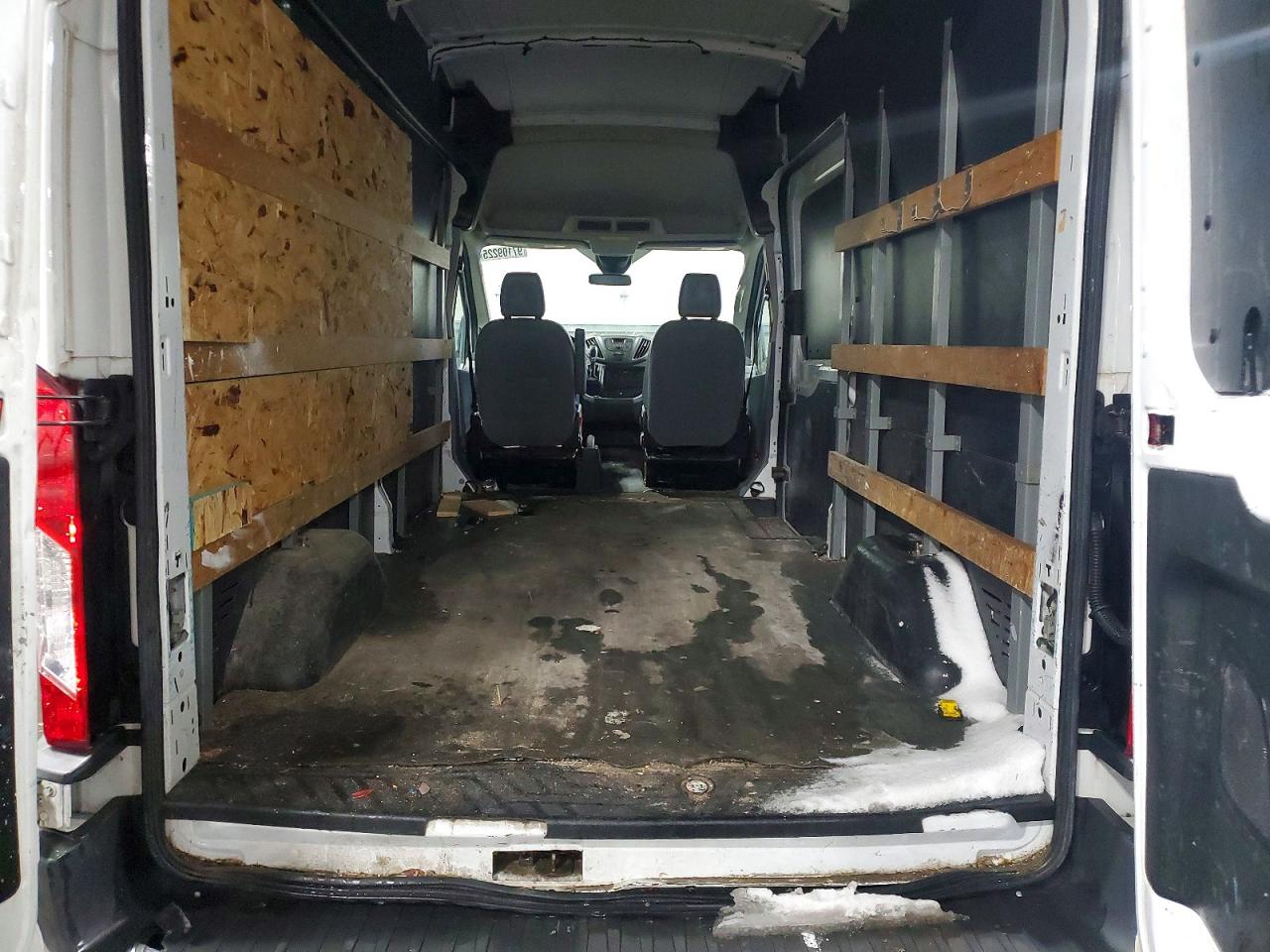Ford Transit T-250