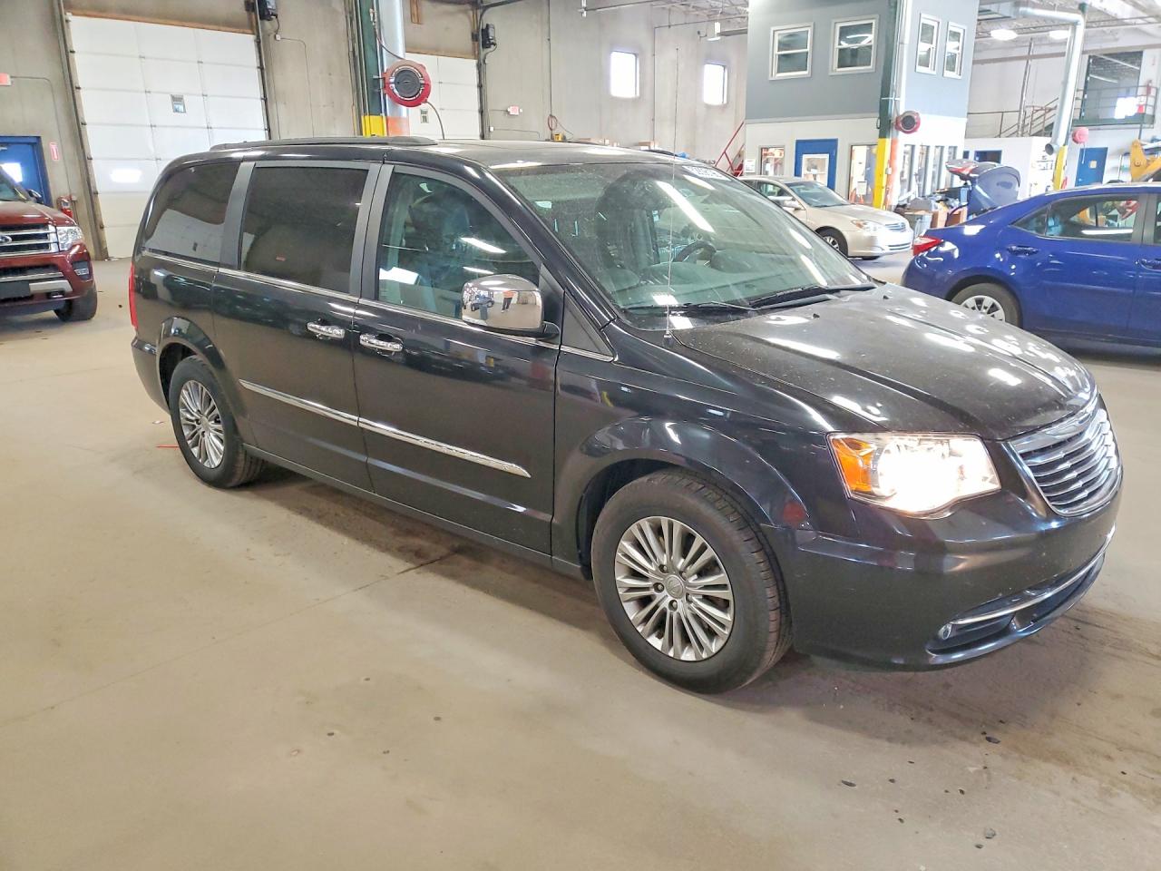 Chrysler Minivan Touring L