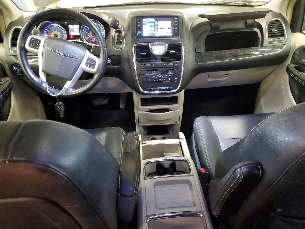 Chrysler Minivan Touring L