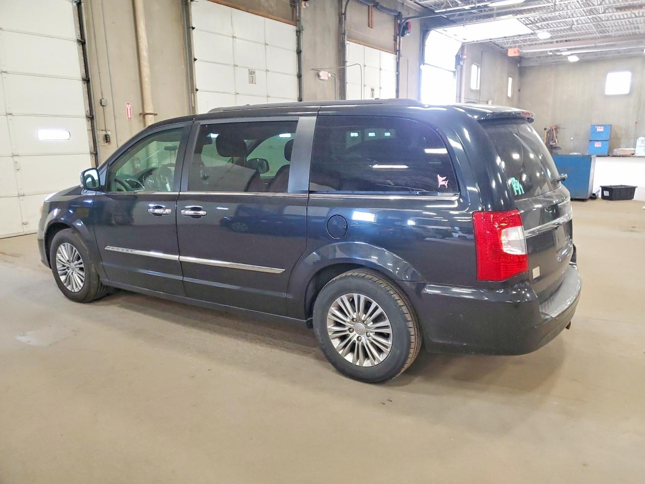 Chrysler Minivan Touring L