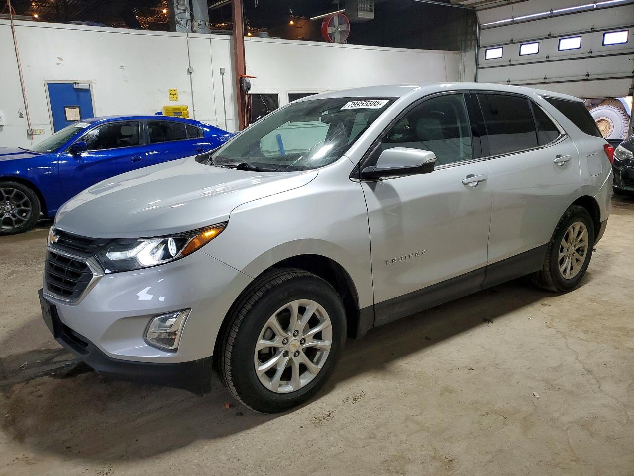 Salvage Chevrolet Equinox Image