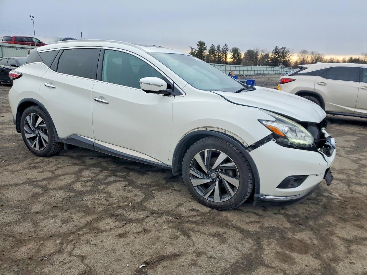 Nissan Murano S
