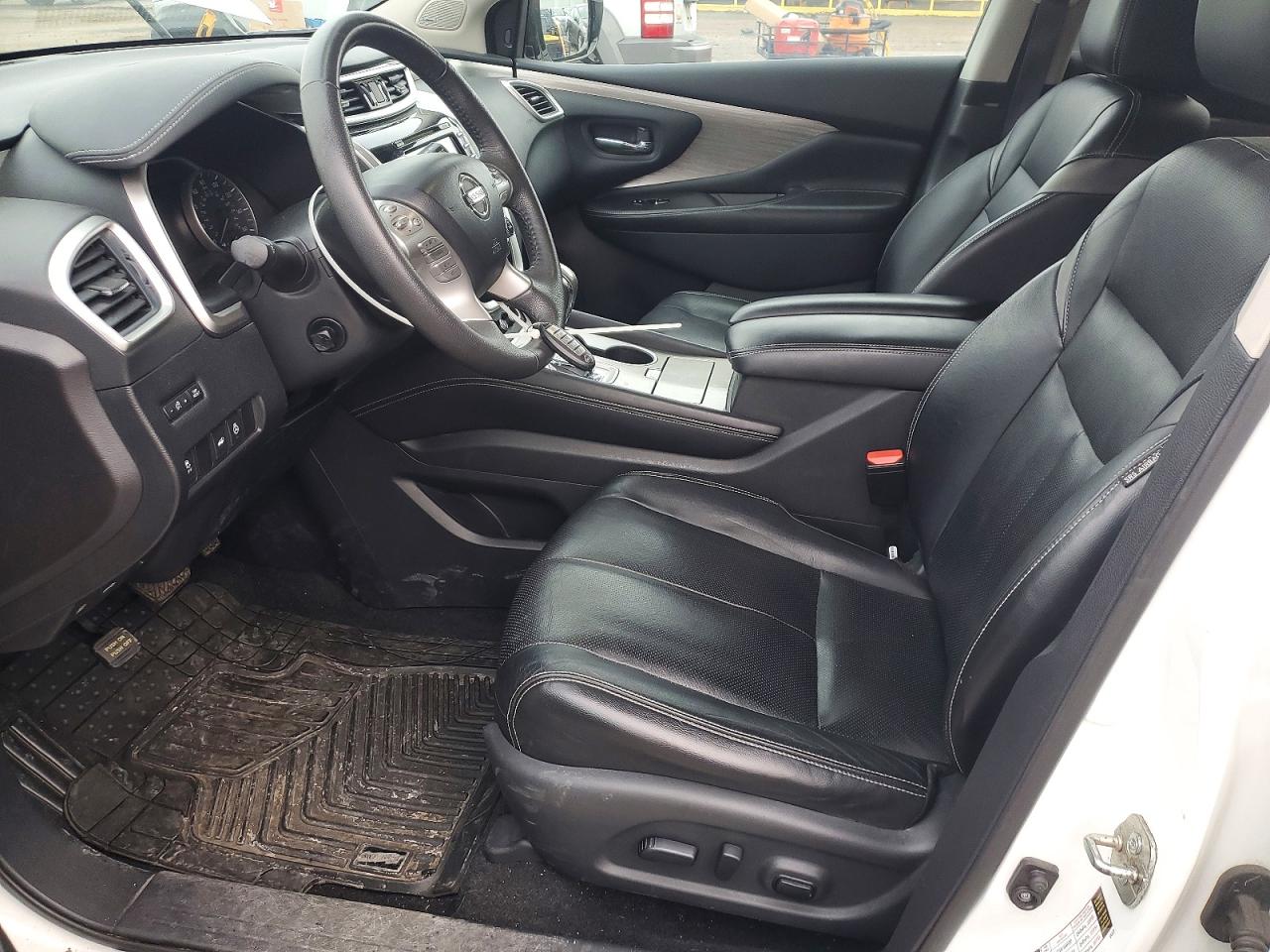Nissan Murano S