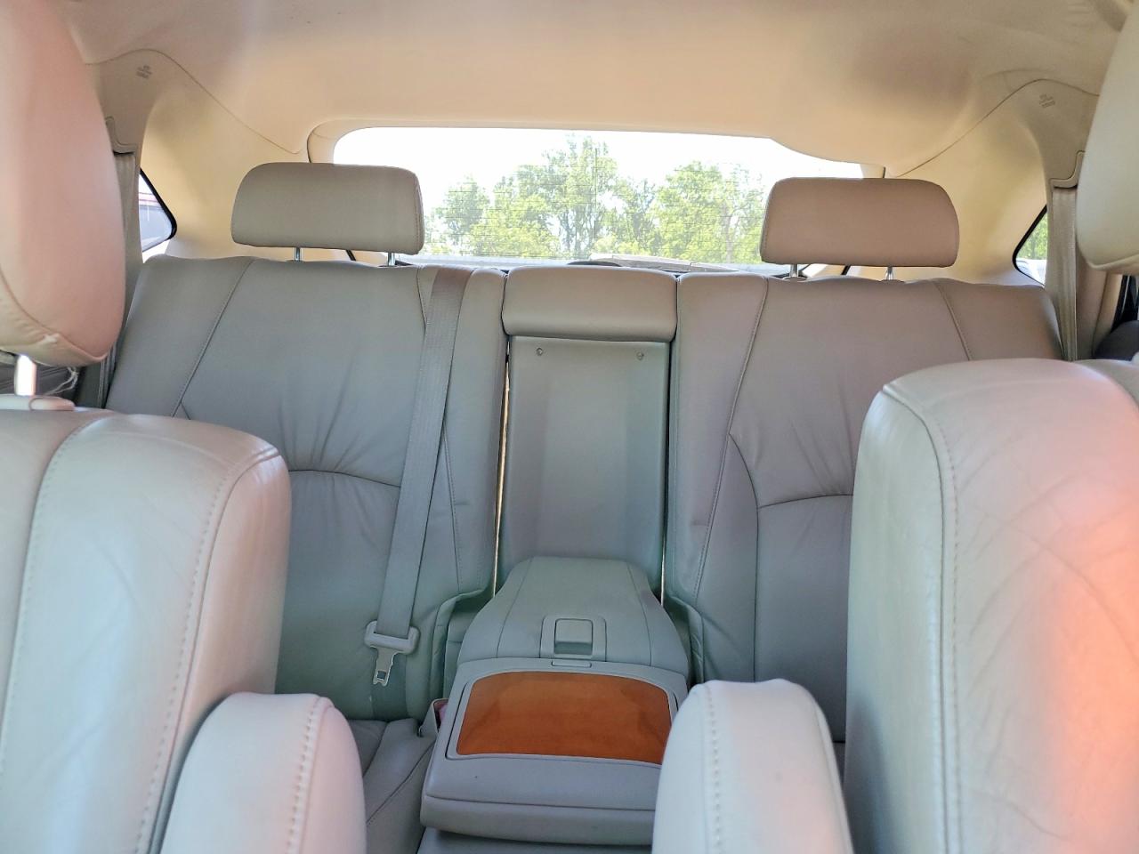 Lexus RX 330