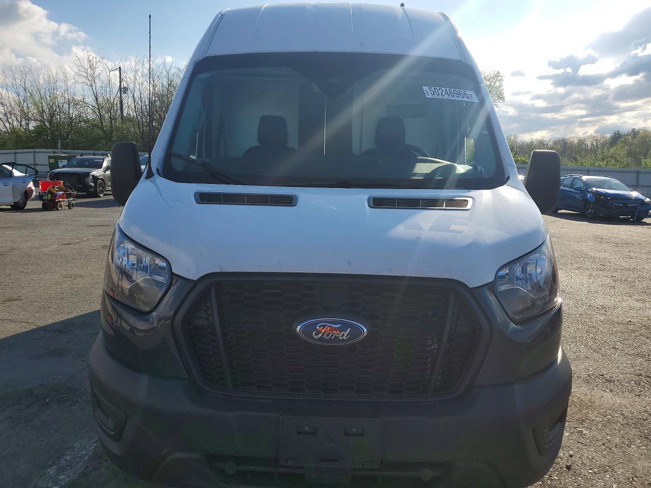 Ford Transit T-250