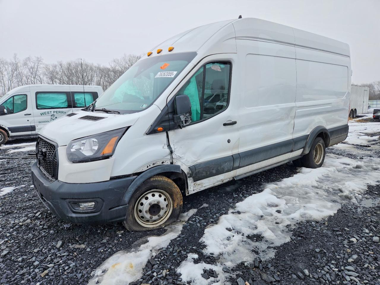 Salvage Ford Transit Image