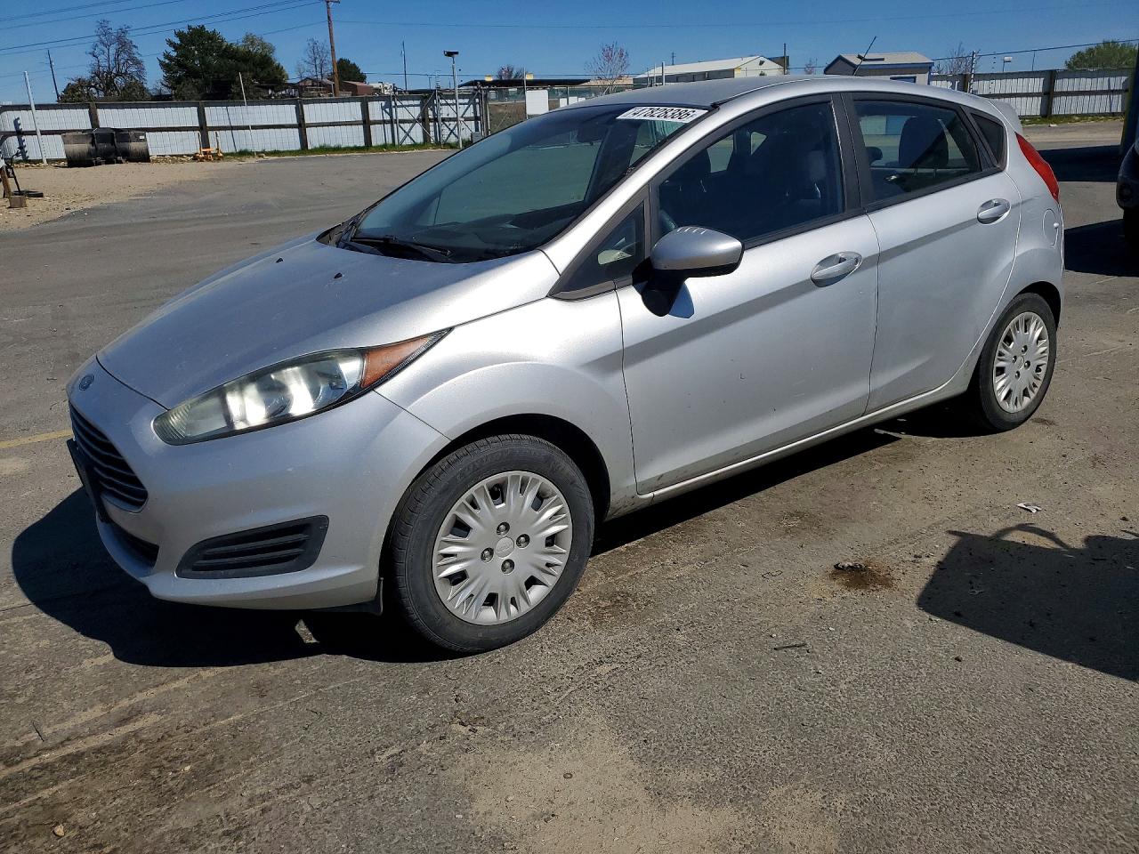 Salvage Ford Fiesta Image