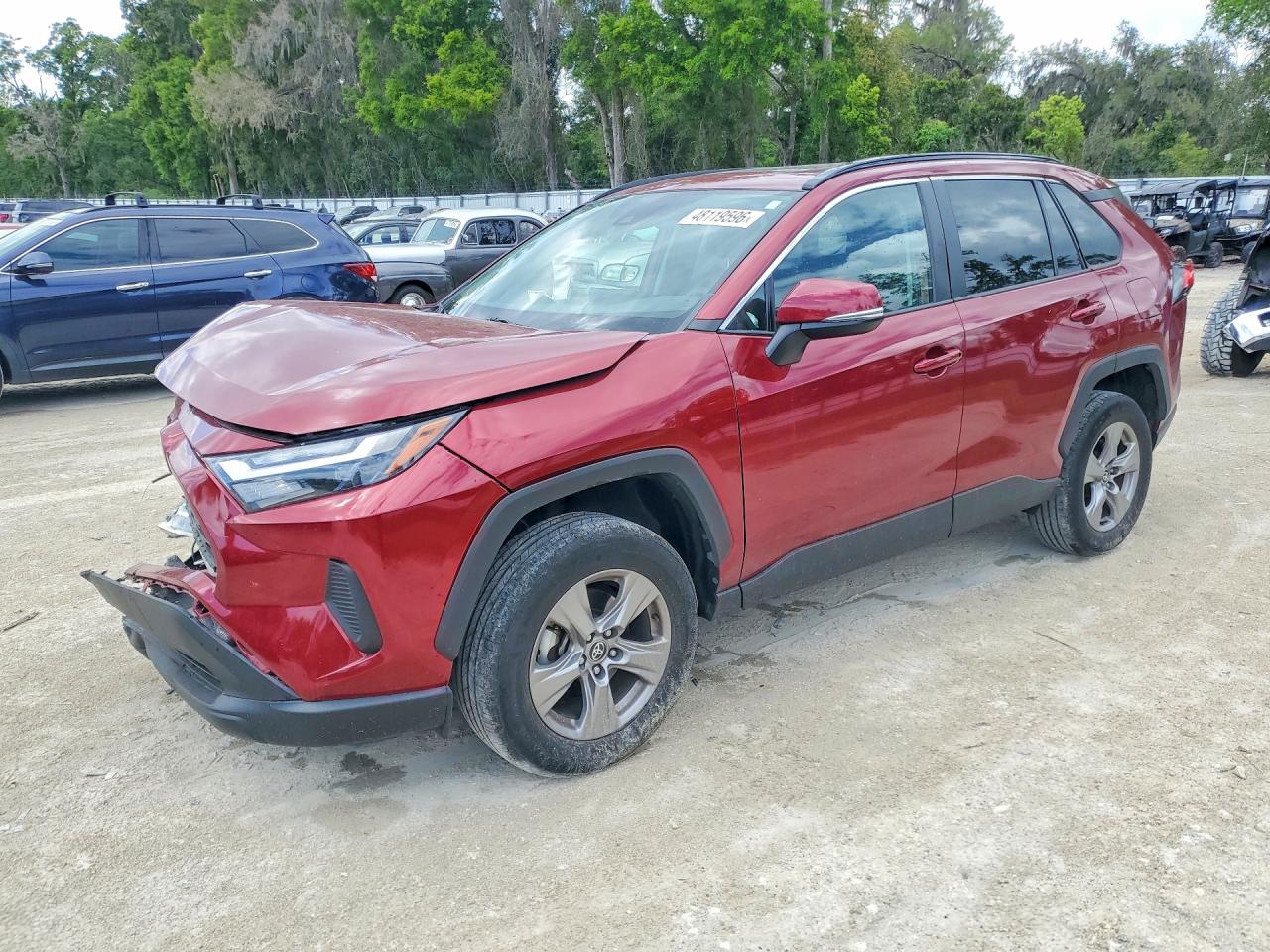 Salvage Toyota RAV4 Image