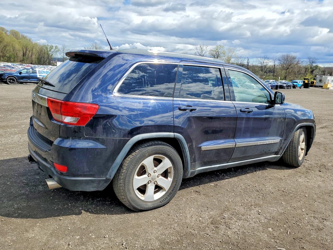 Jeep Cherokee Laredo