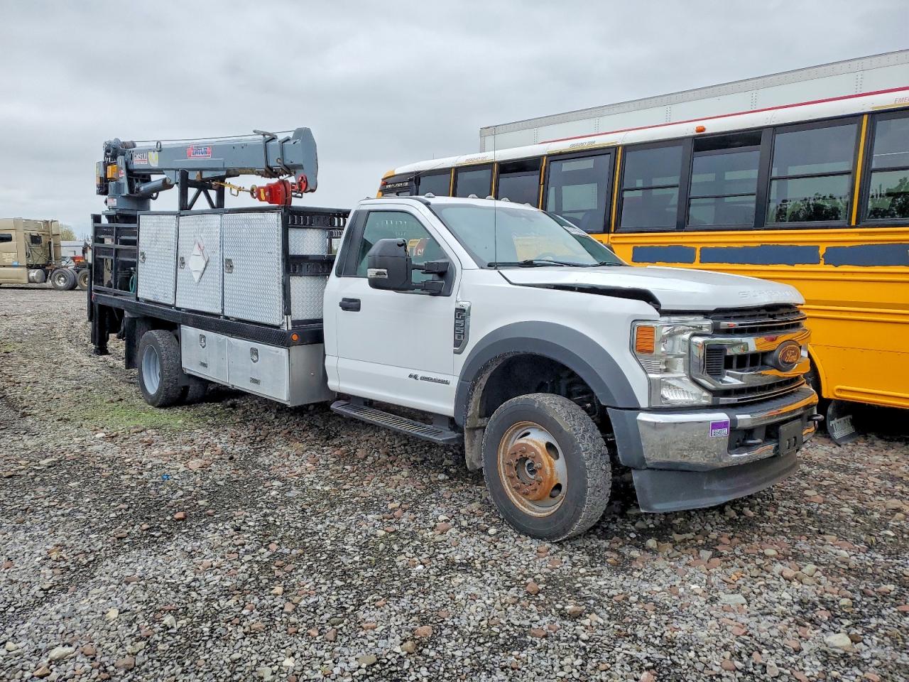 Salvage Ford F-550 Image