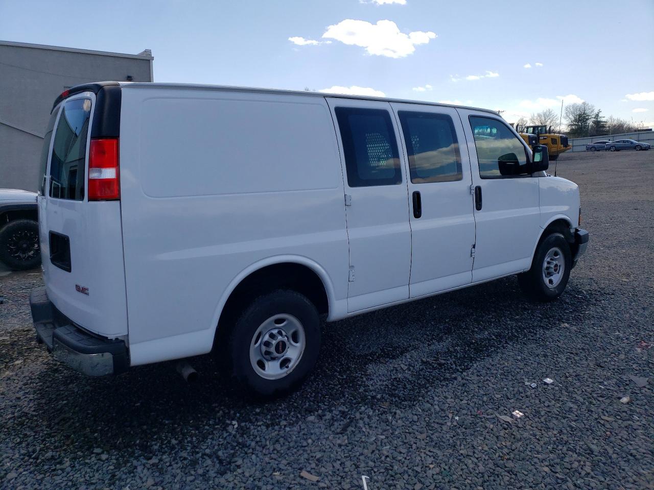 GMC Savana G2500