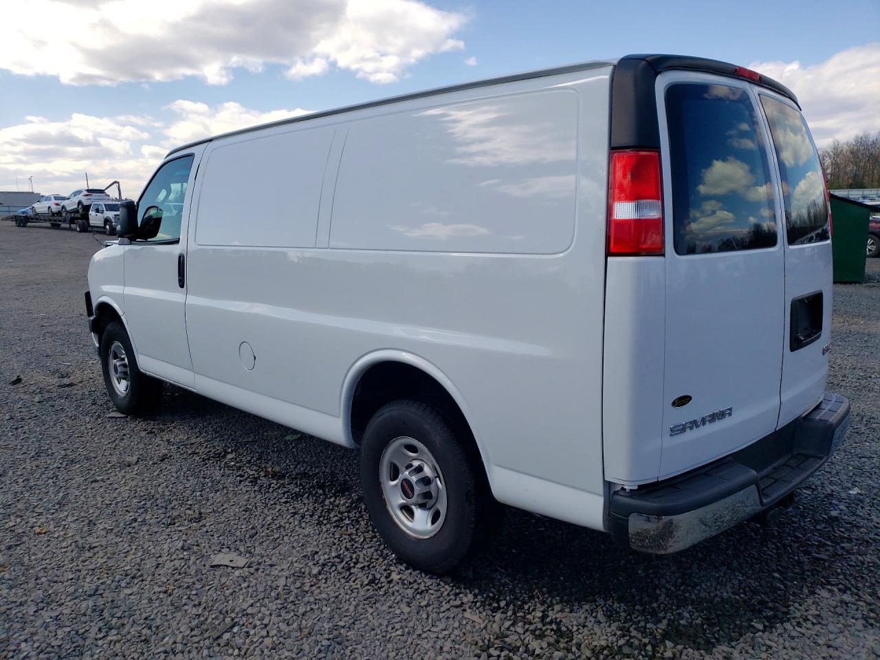 GMC Savana G2500