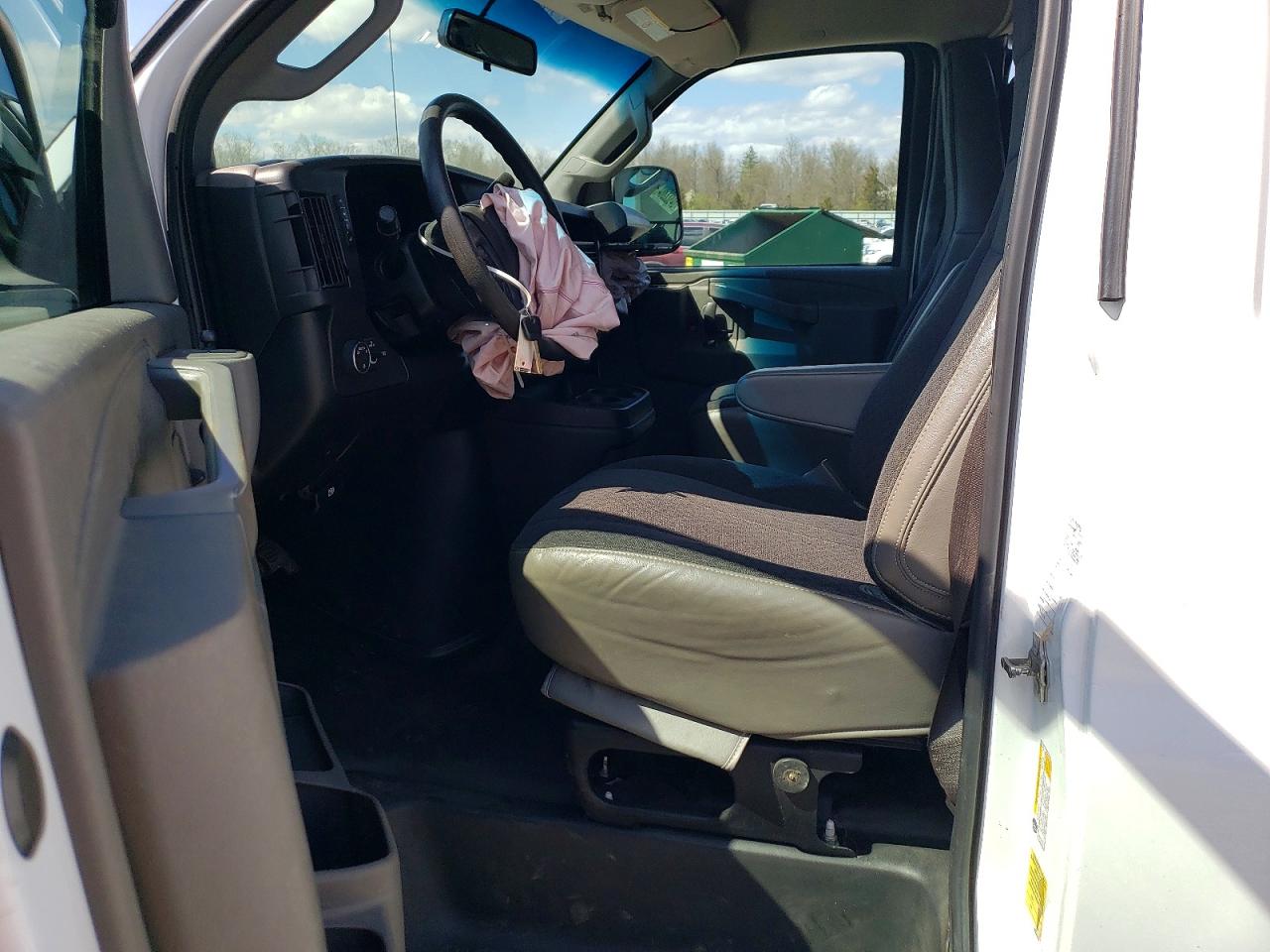 GMC Savana G2500