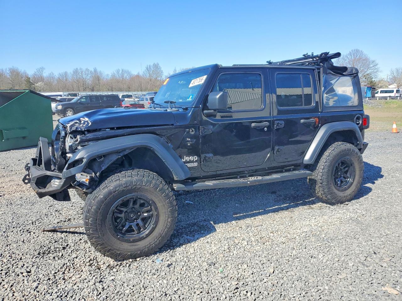 Salvage Jeep Wrangler Image
