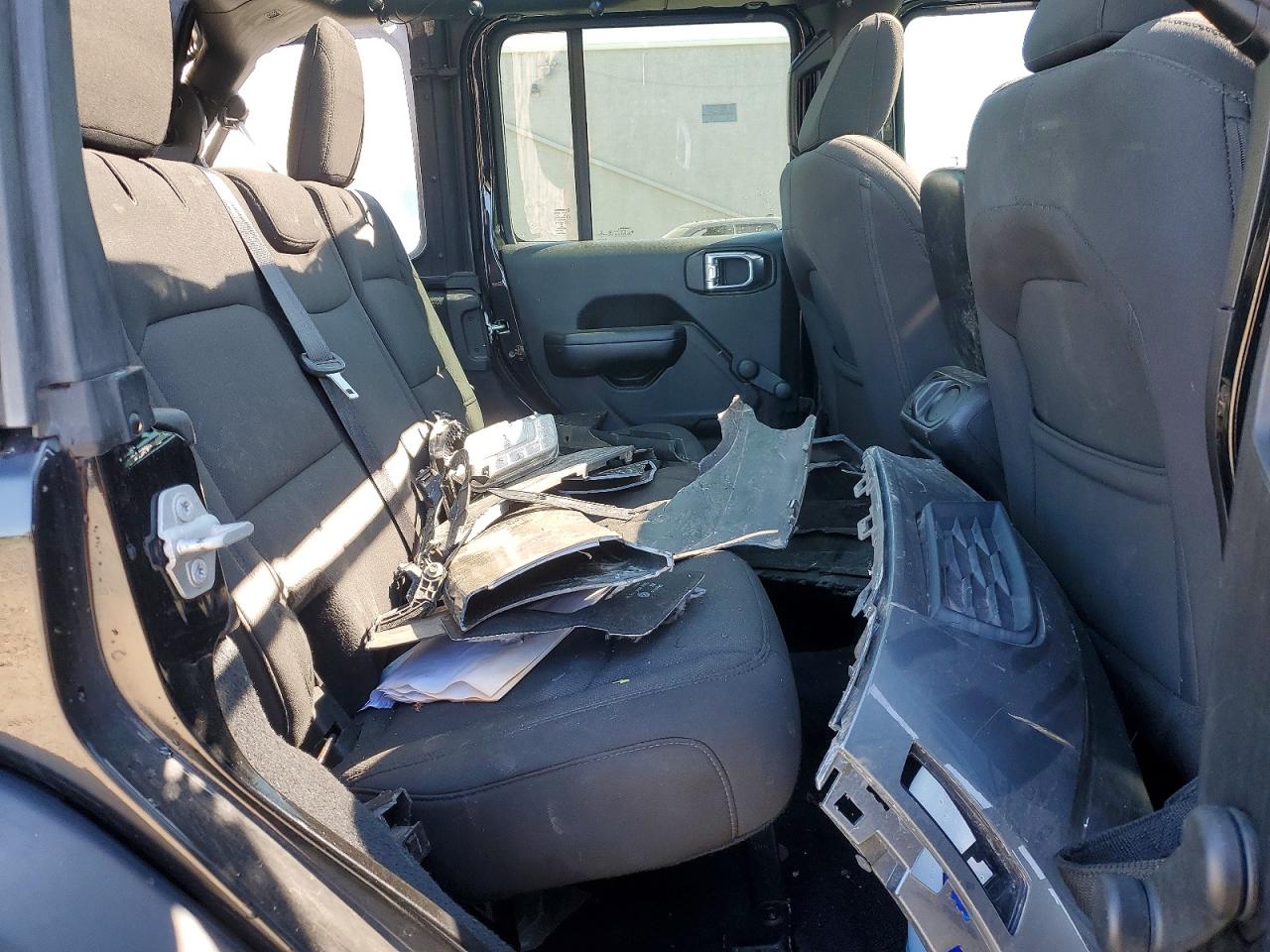 Jeep Wrangler Sport