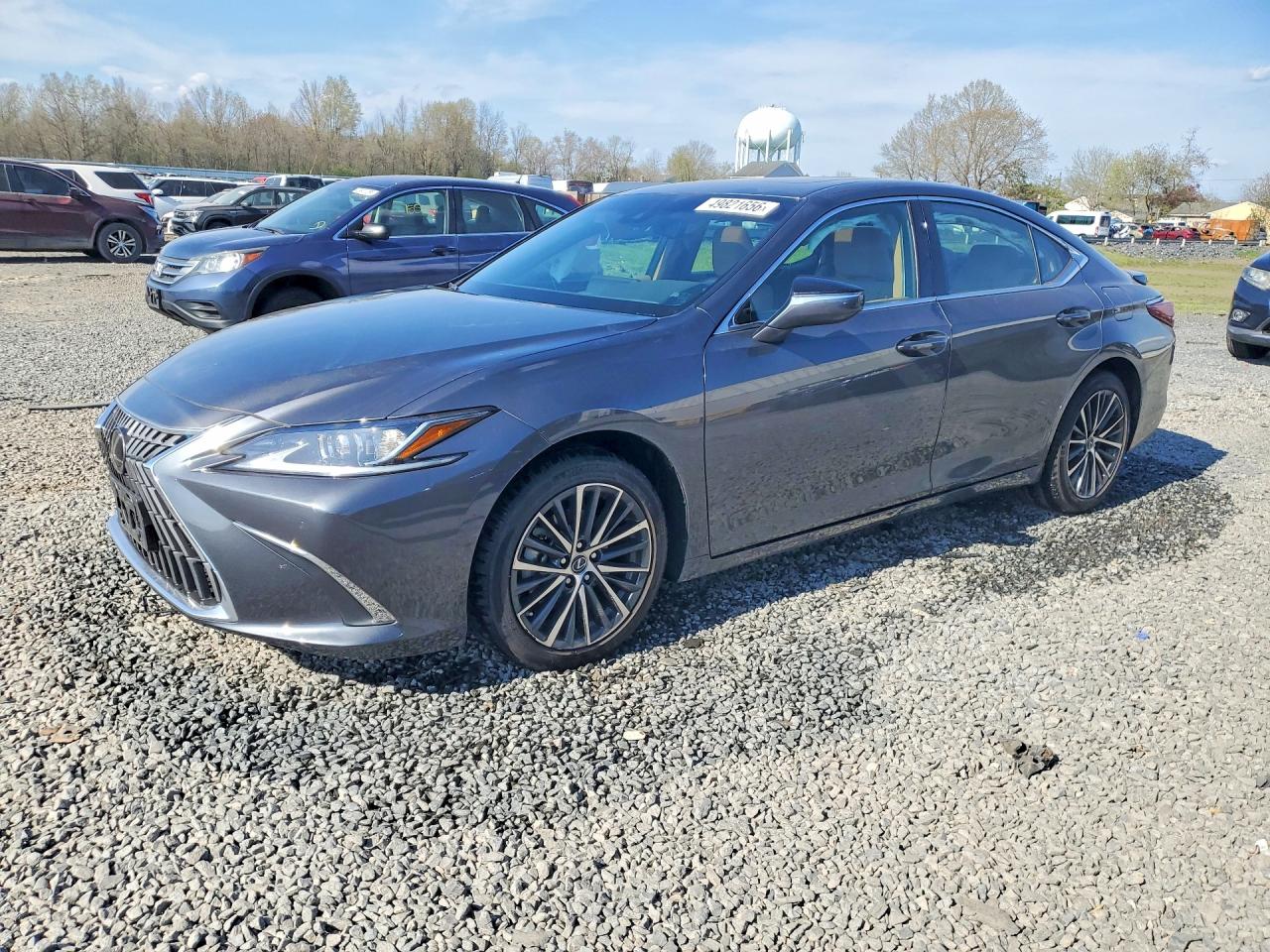 Salvage Lexus Es Image