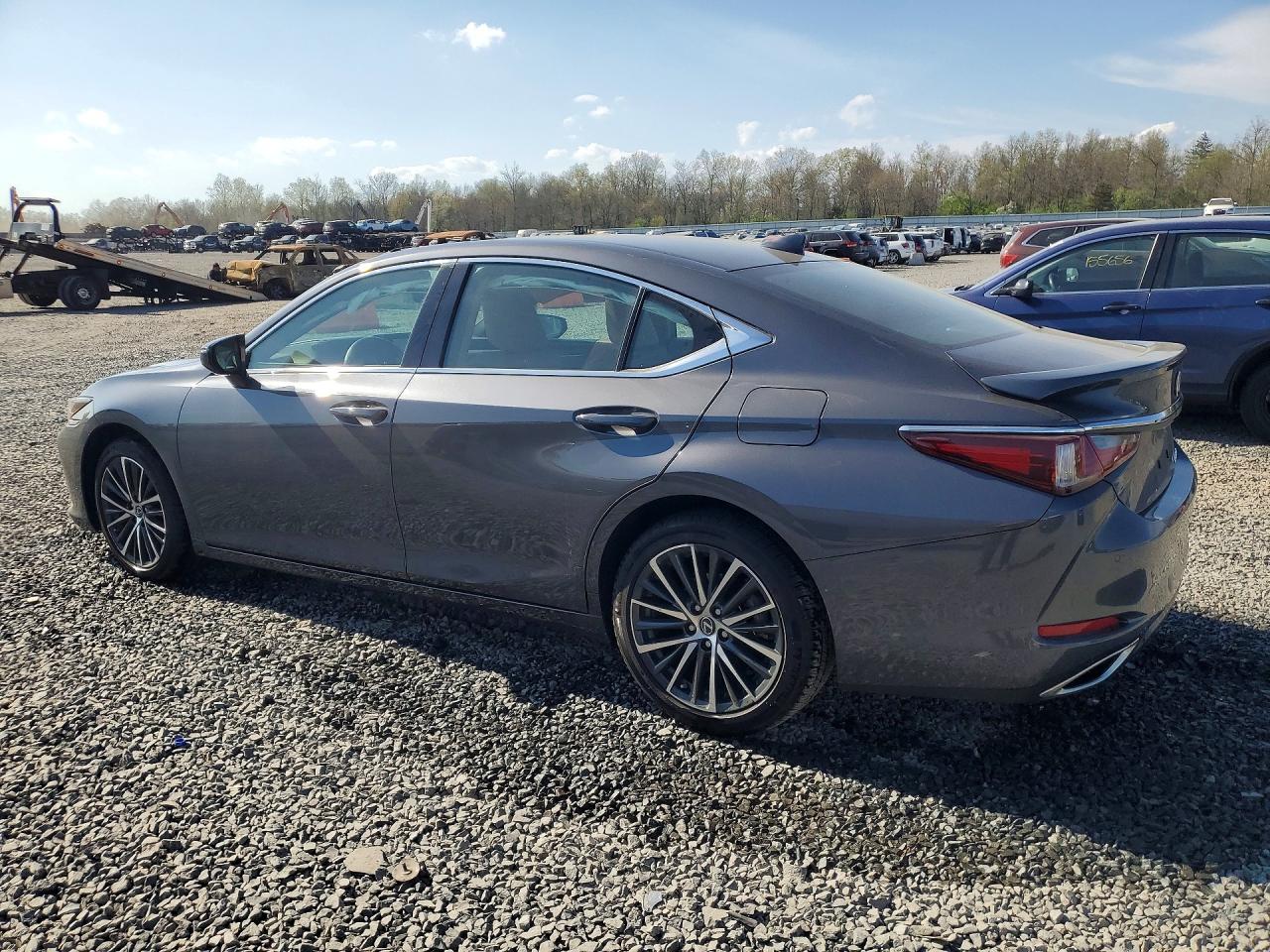 Lexus Es Base