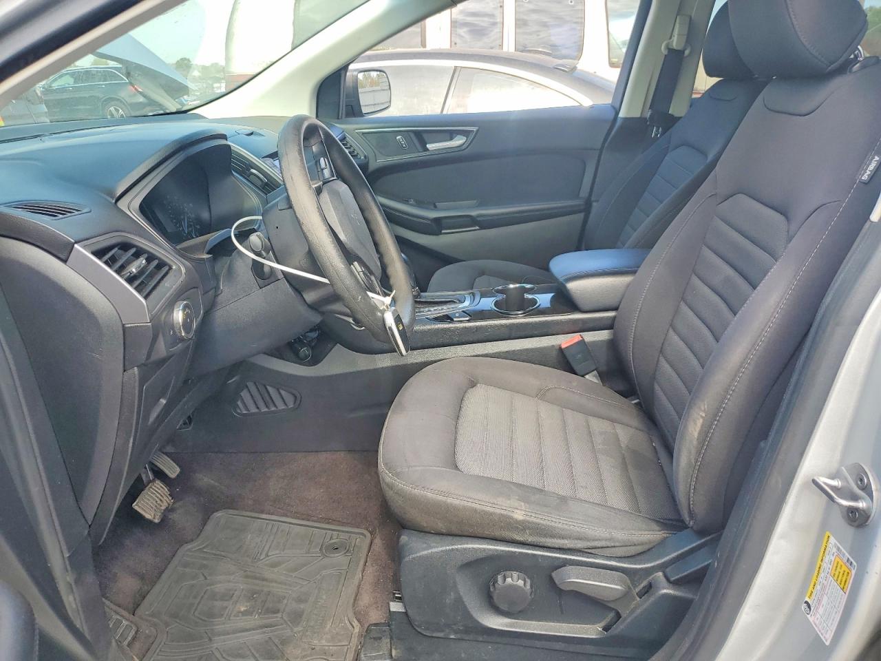 Ford Edge Se