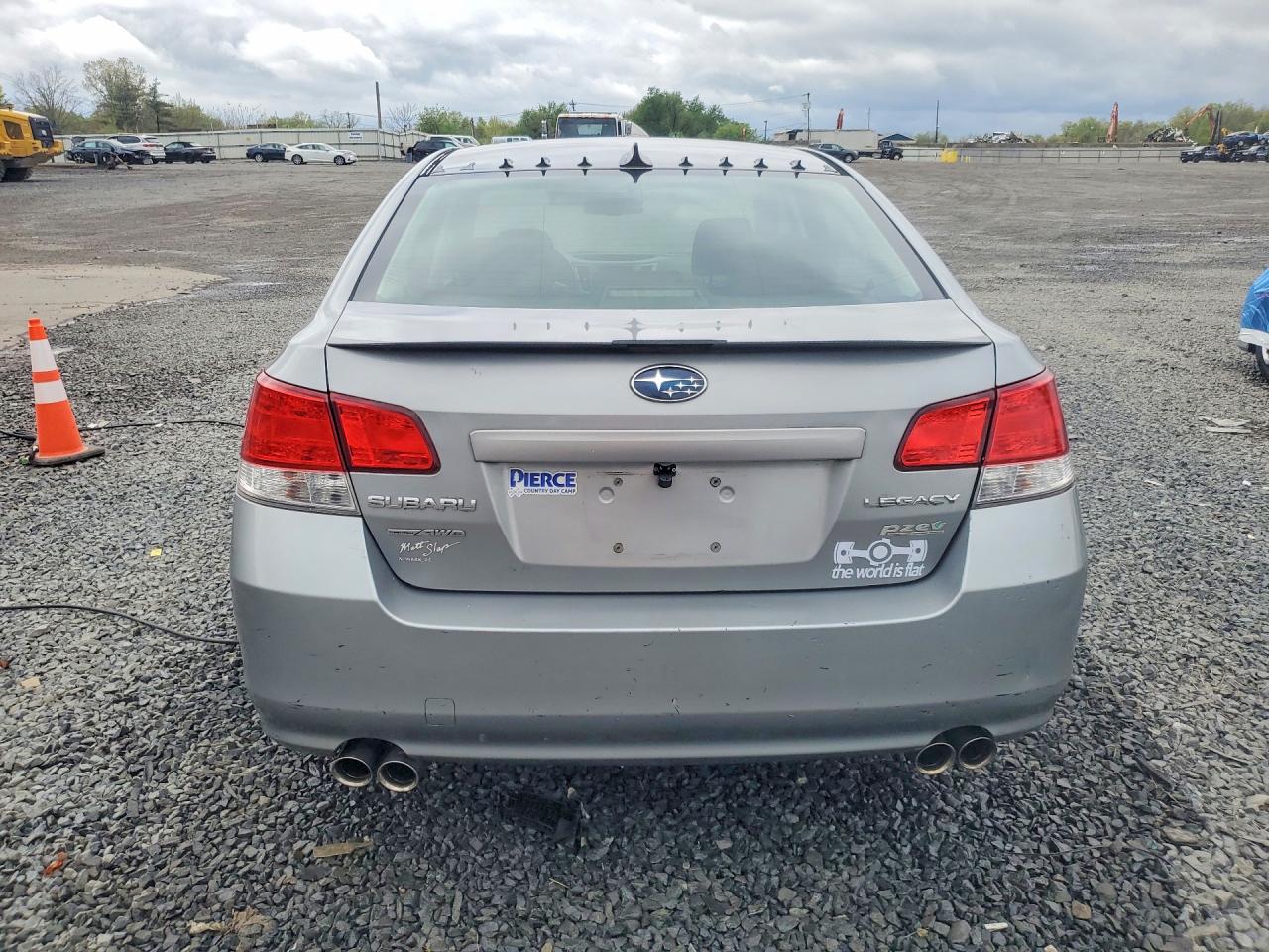 Subaru Legacy 2.5i Premium