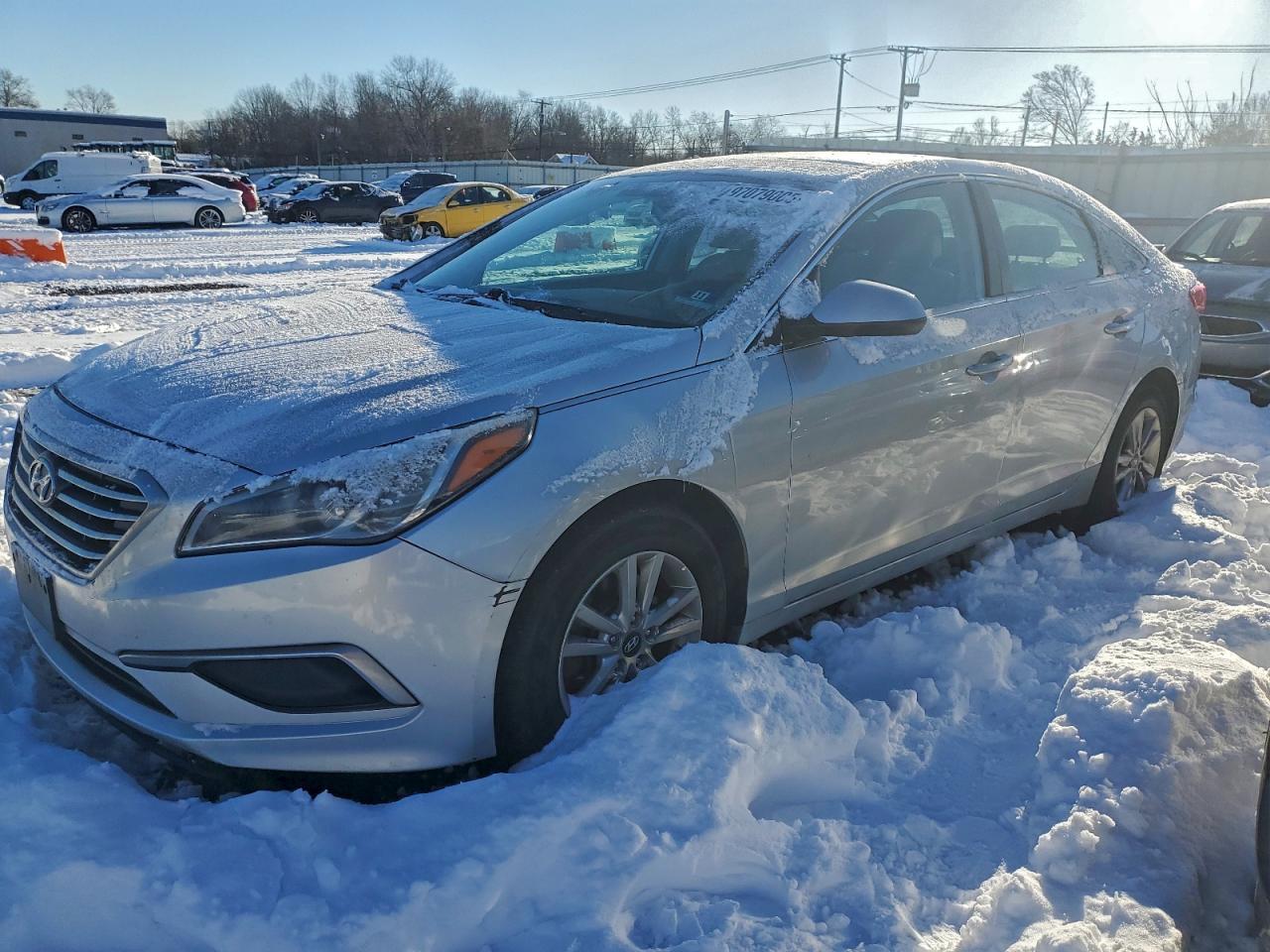 Salvage Hyundai SONATA Image