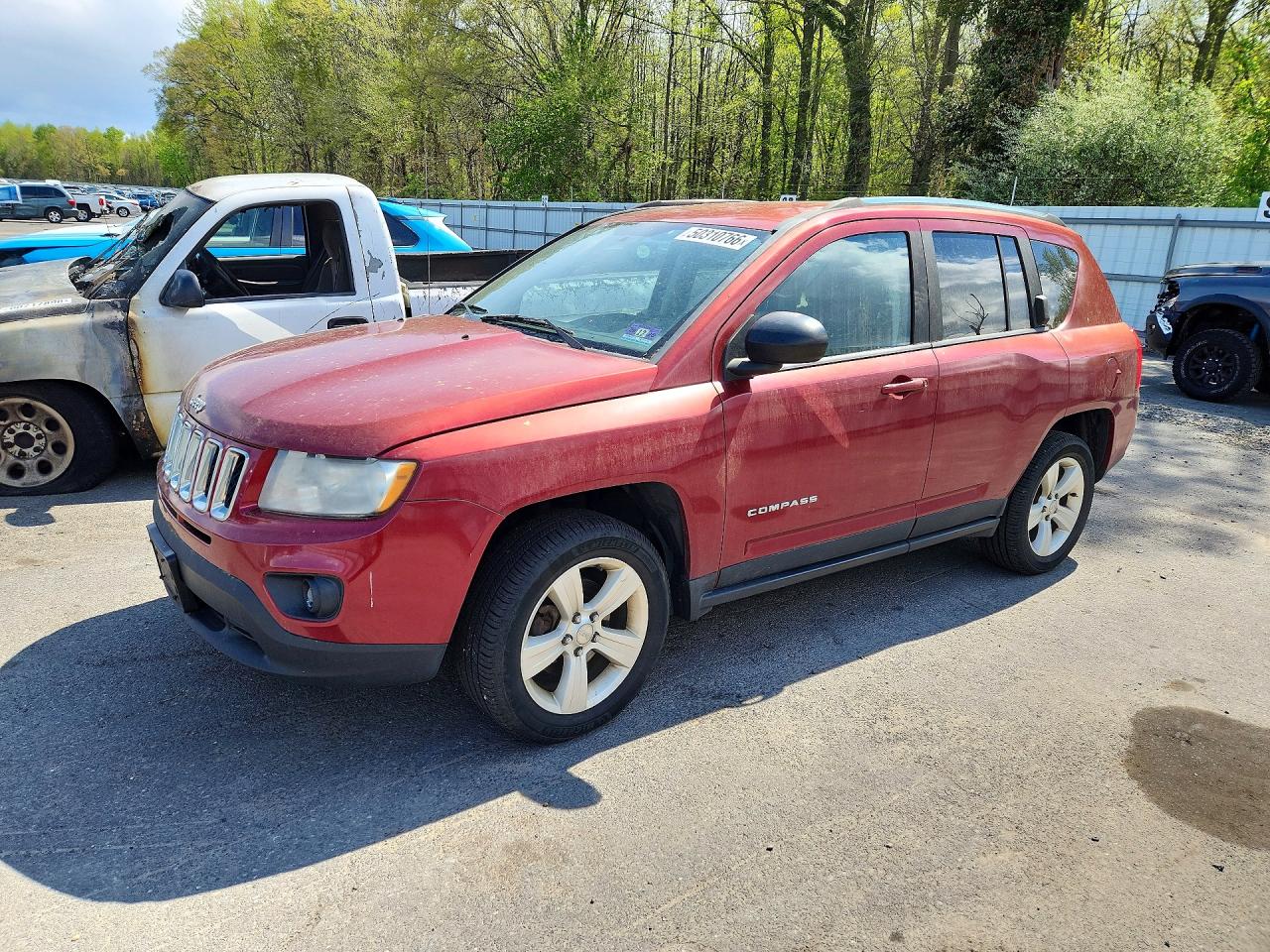 Salvage Jeep Compass Image