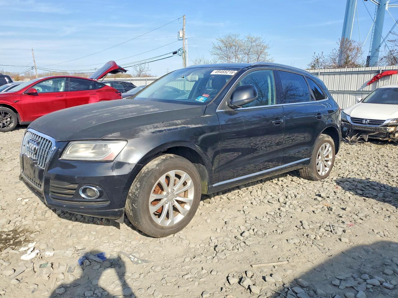 Salvage Audi Q5 Image