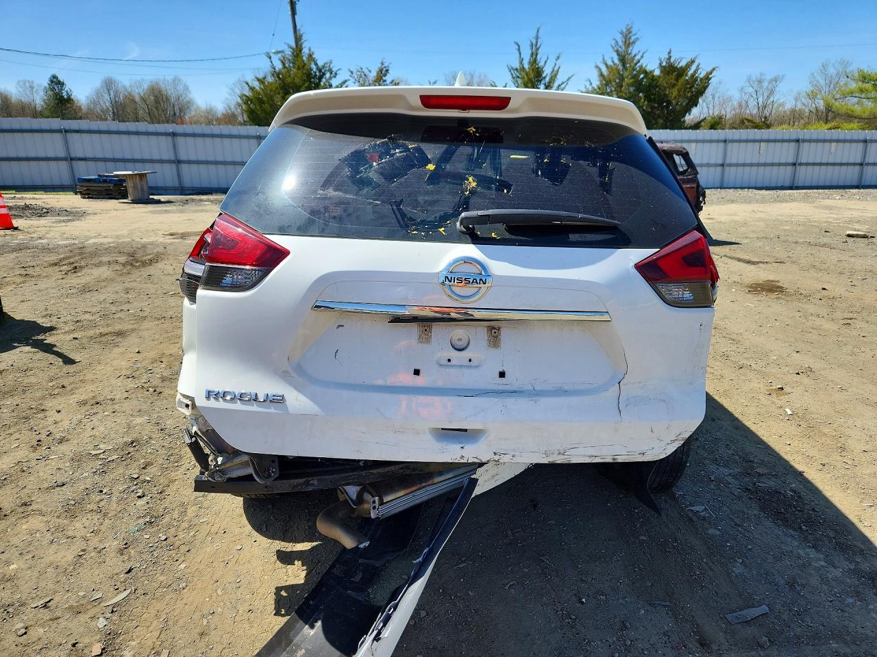 Nissan Rogue S