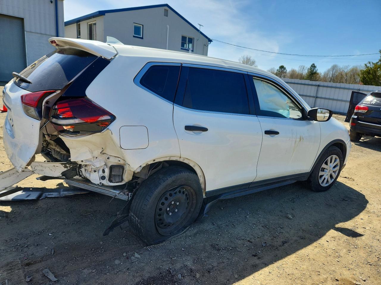 Nissan Rogue S