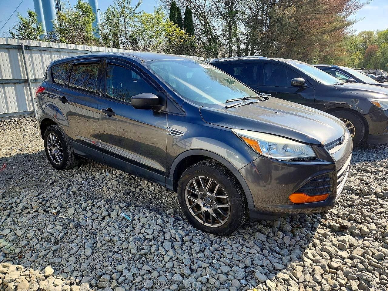 Ford Escape S