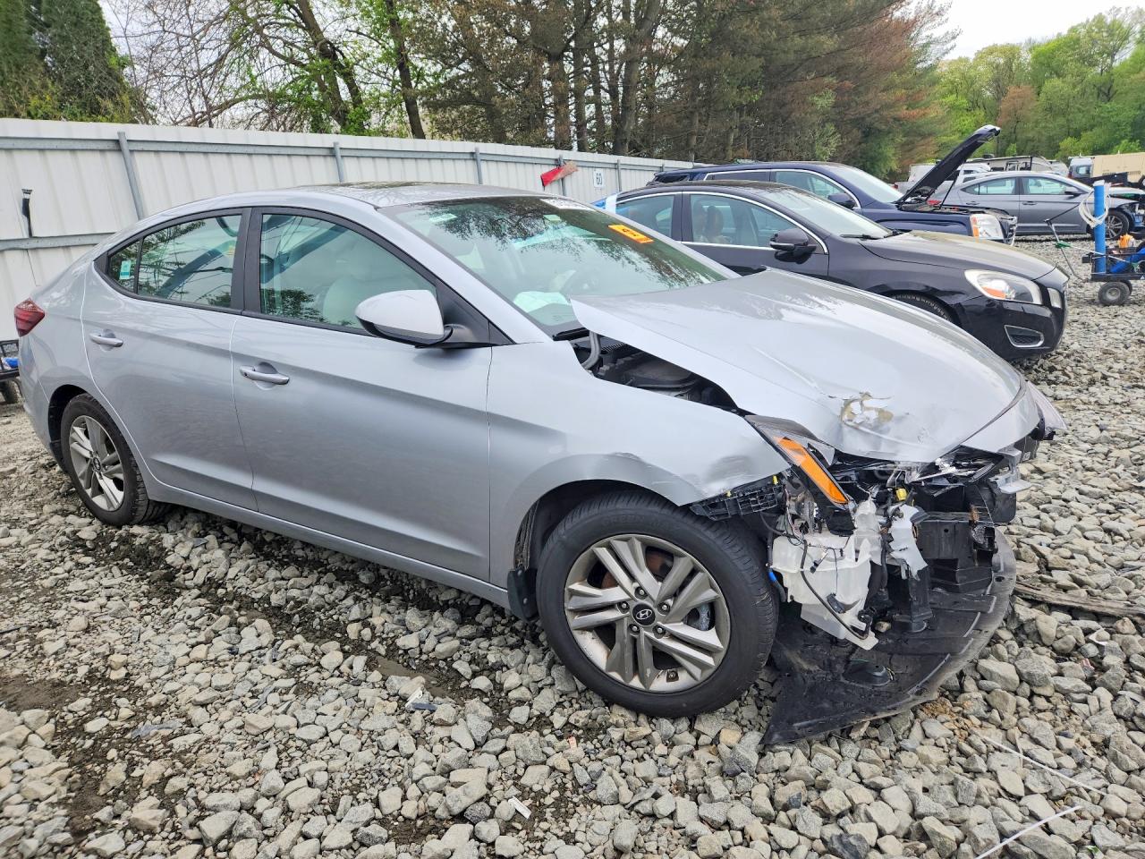Hyundai ELANTRA Value Edition