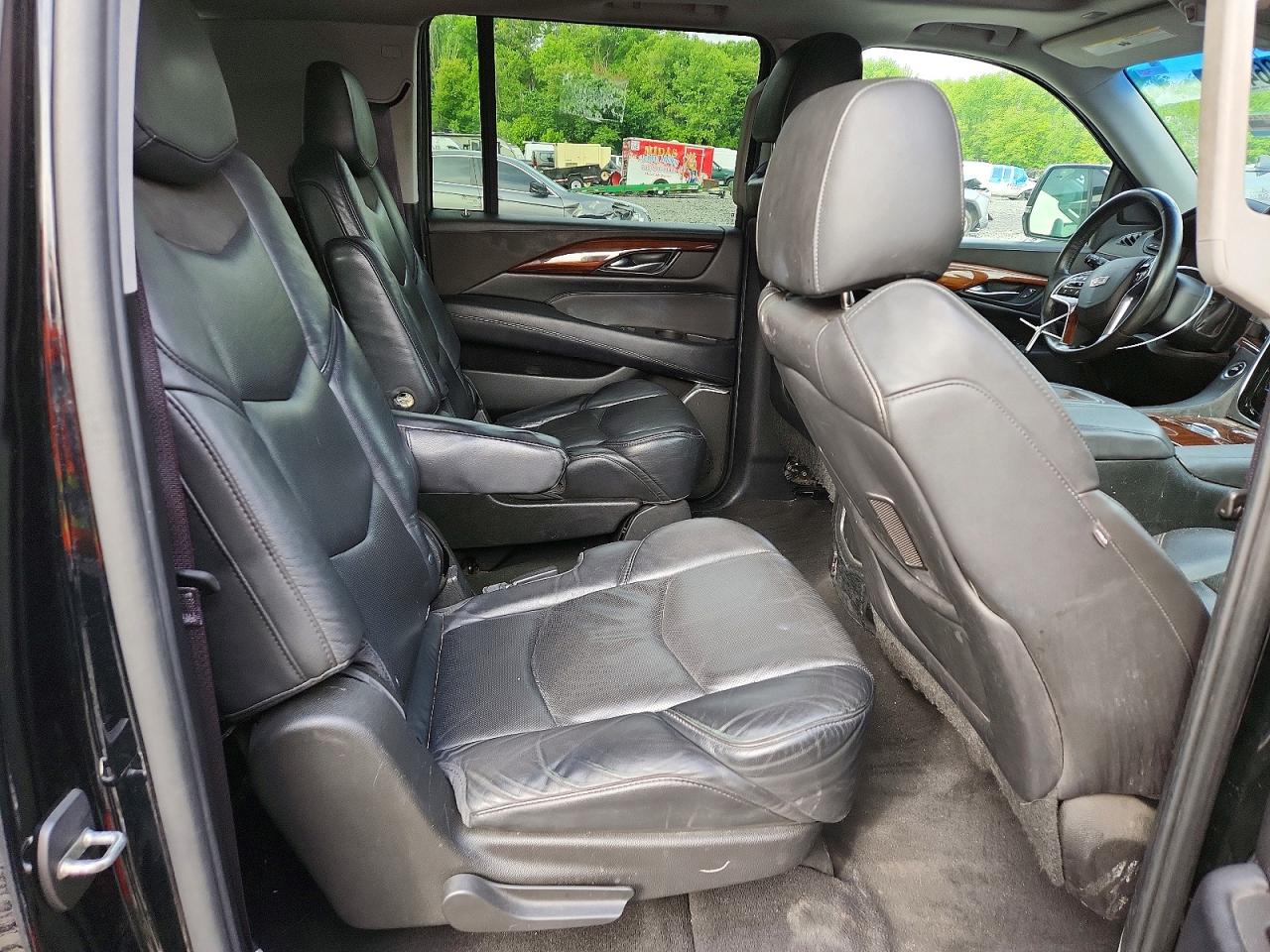 Cadillac Escalade Esv Luxury