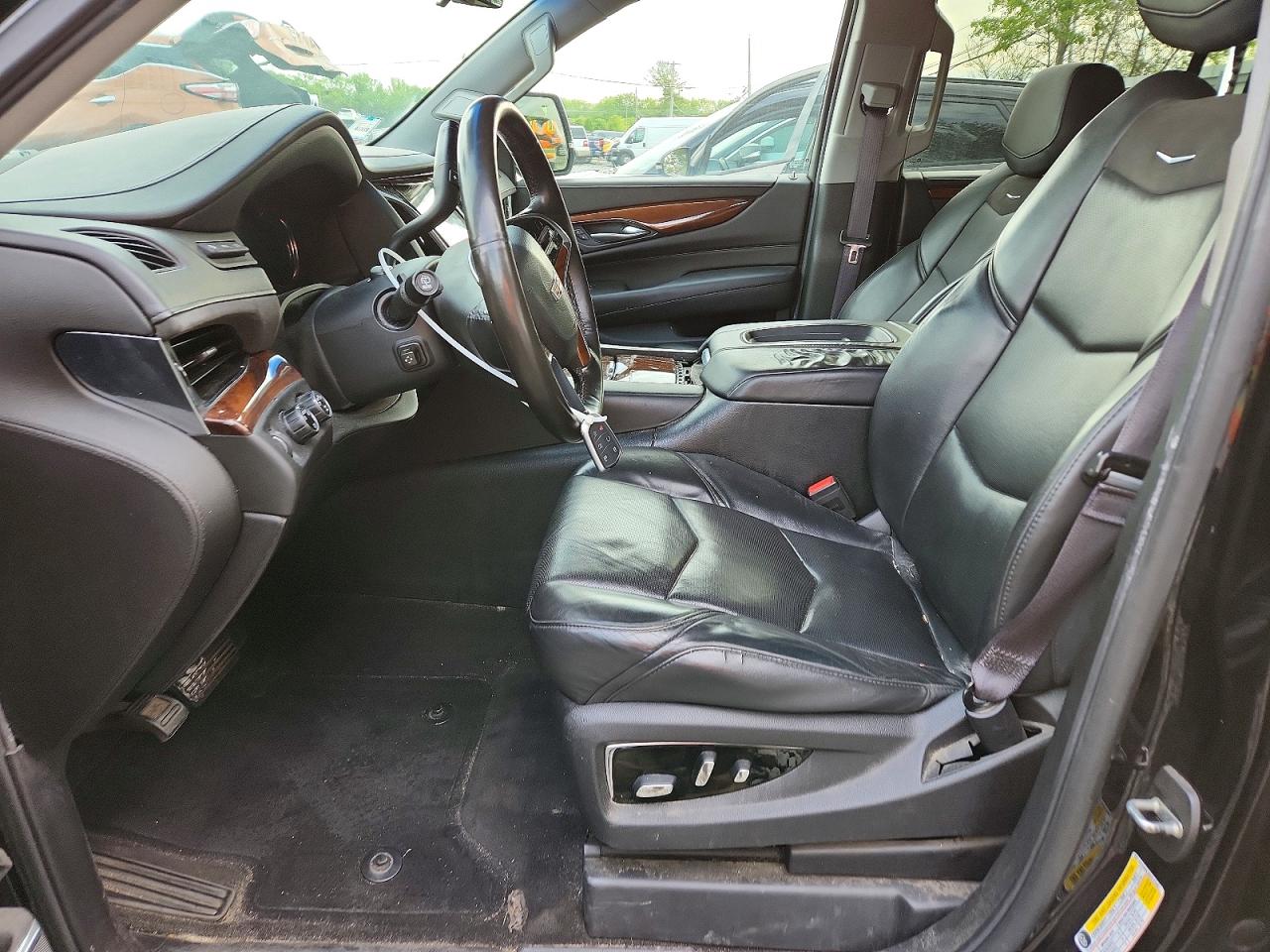 Cadillac Escalade Esv Luxury