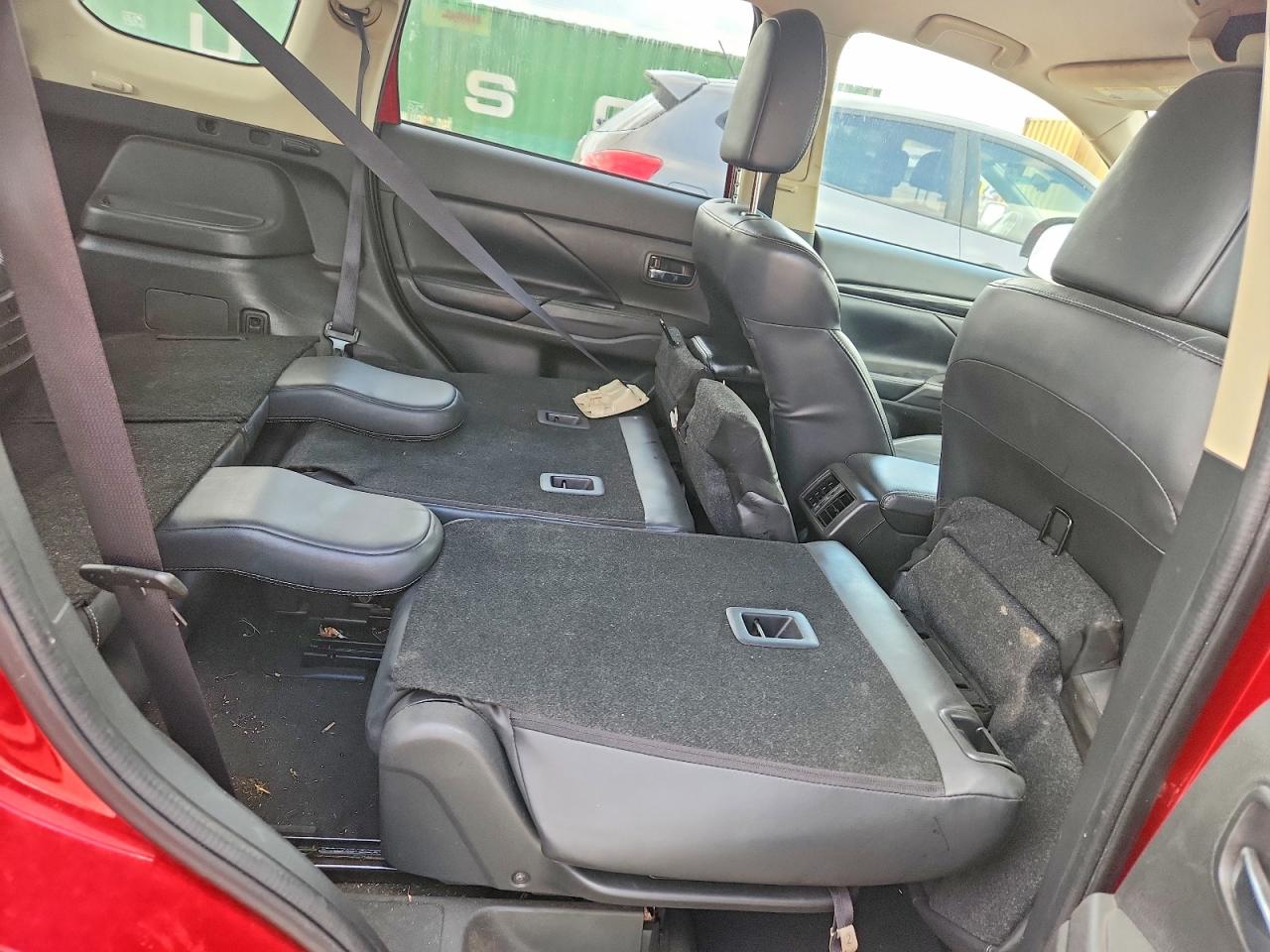 Mitsubishi Outlander Se