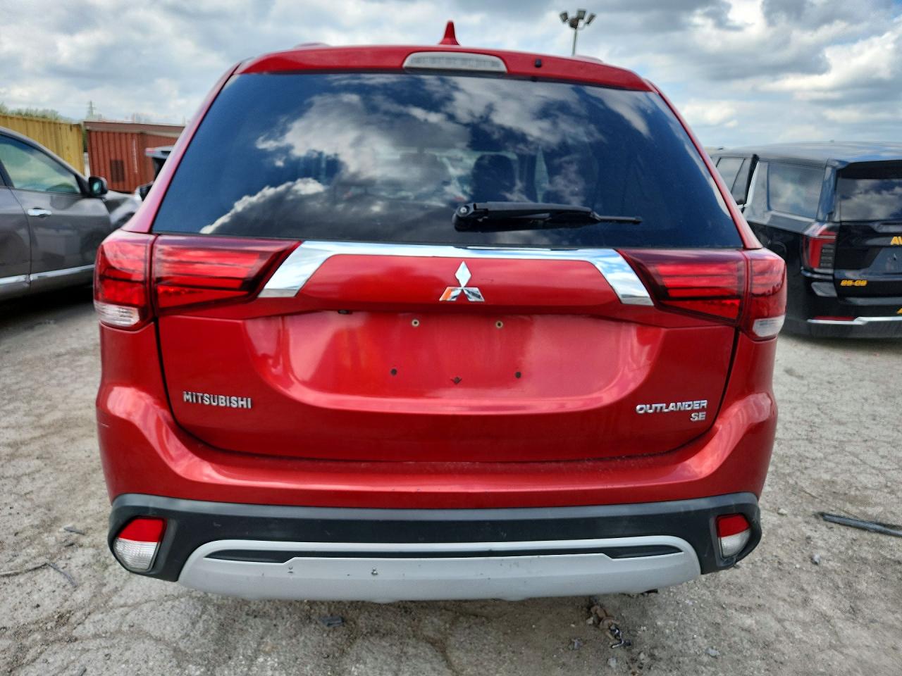 Mitsubishi Outlander Se