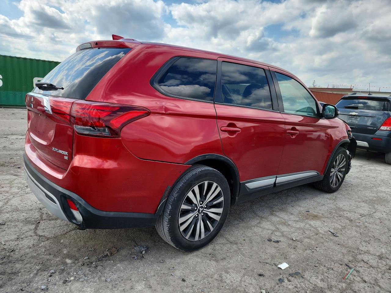 Mitsubishi Outlander Se