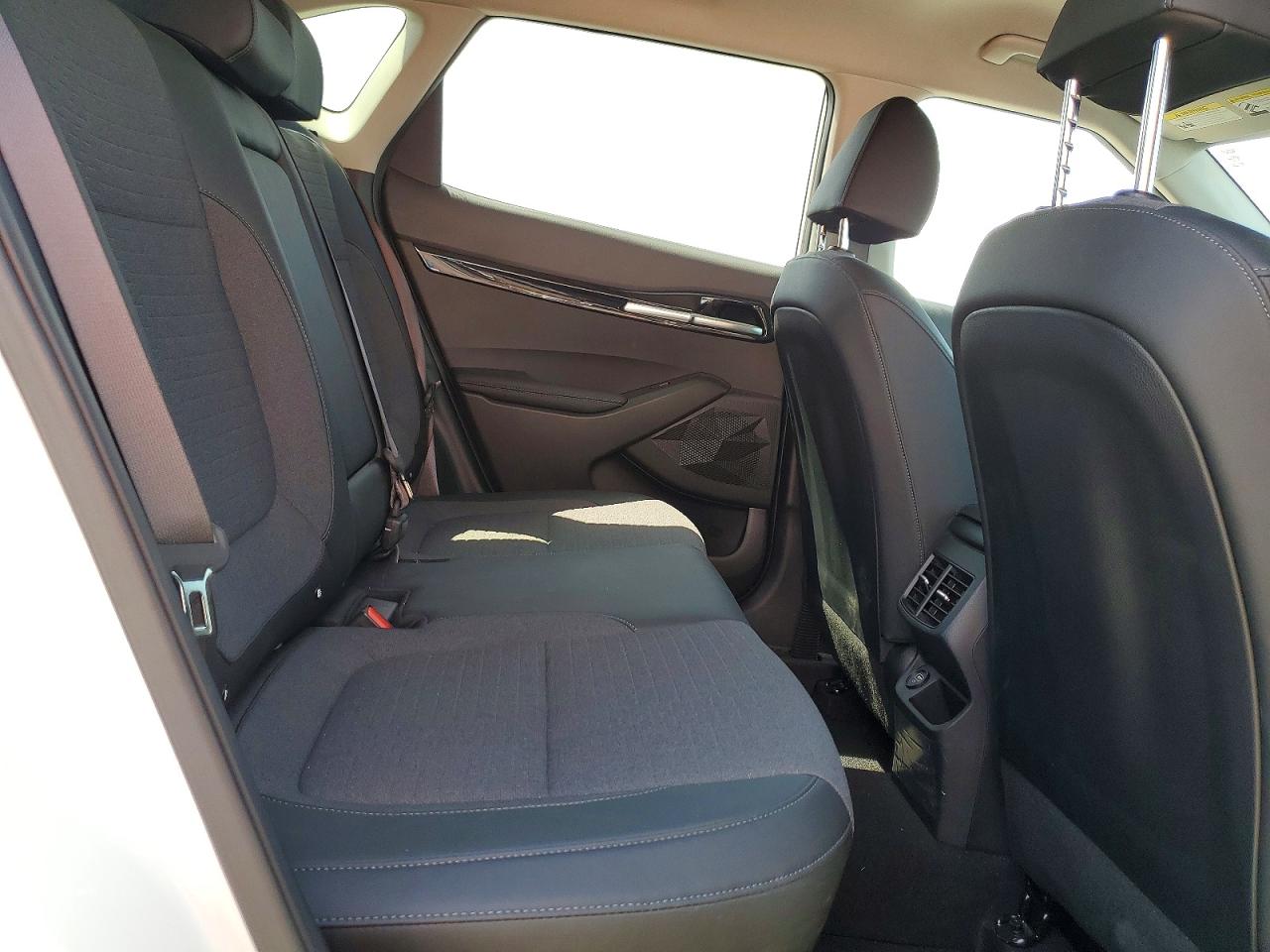 Kia Seltos S